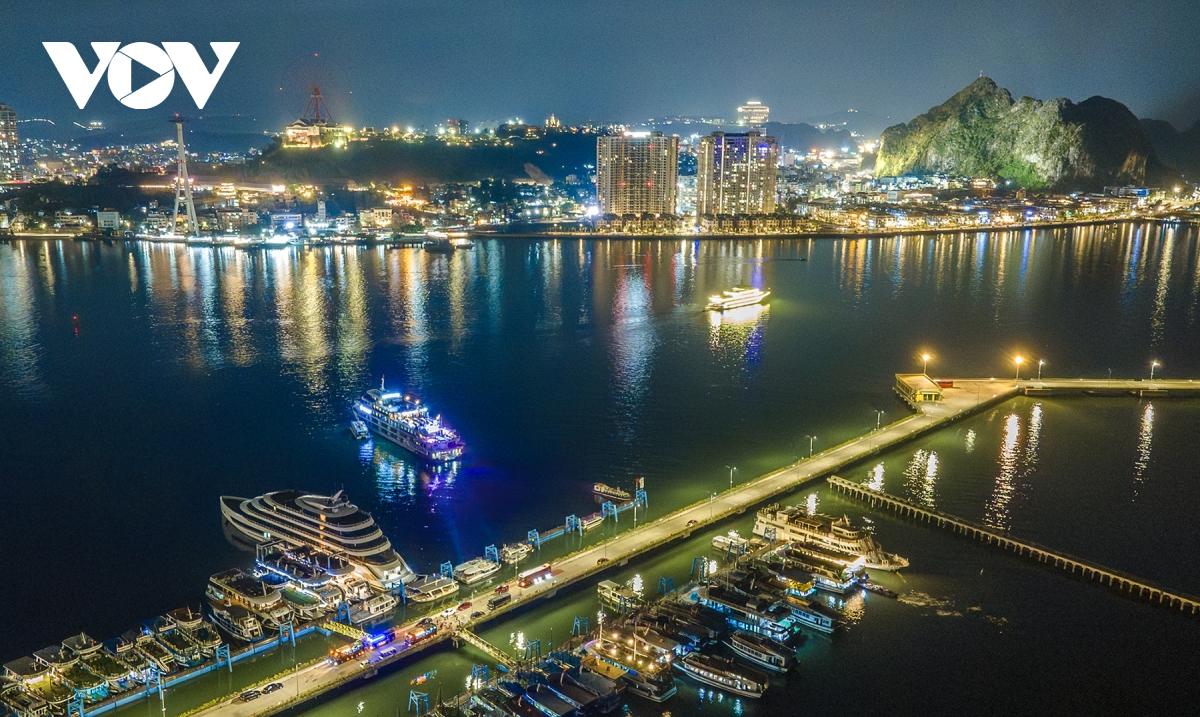 Thông qua Đề án công nhận tỉnh Quảng Ninh đạt tiêu chí đô thị loại I